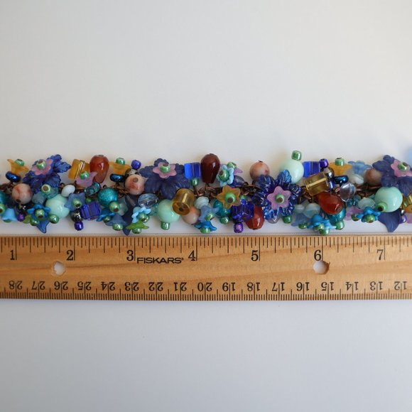 Women's Beaded Cluster Bracelet, Blue Floral Handmade Bracelet - Picture 2 of 2
